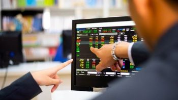 Lượng tài khoản chứng khoán mở mới “chạm đáy” 2 năm