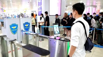 Có thể đi máy bay không cần dùng giấy tờ tùy thân từ ngày 2-8