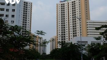 Giấc mơ nhà ở tại TPHCM ngày càng xa vời