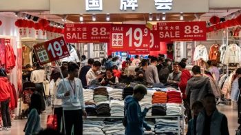 Trung Quốc đẩy mạnh lĩnh vực sản xuất, thế giới lo sợ “cơn lũ” hàng giá rẻ “made in China” sắp đổ bộ
