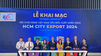 Khai mạc Hội chợ Hàng Việt Nam Tiêu biểu Xuất khẩu năm 2024