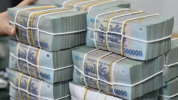Tiền gửi ngân hàng của dân cư tăng mạnh