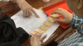Đến lượt giá vàng miếng SJC “nổi sóng”