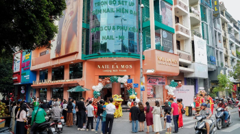 NAIL LA MOS Khai Trương Siêu Thị NAIL MI Đầu Tiên Tại Việt Nam