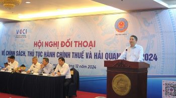 Hội nghị đối thoại về chính sách, thủ tục hành chính thuế và hải quan năm 2024 tại TP.HCM