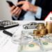 Lãi suất cao kéo dài, chuyên gia Chứng khoán Smart Invest chỉ cách quản lý tài sản trong thời kỳ “tiền đắt”