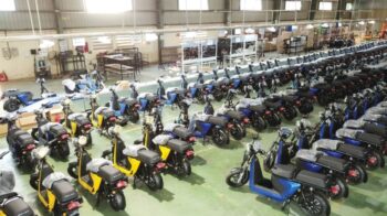 Xây dựng lộ trình chuyển đổi sang xe máy điện